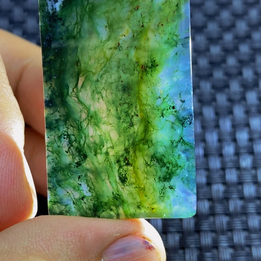 玛瑙/玉髓颈饰未镶嵌地**人