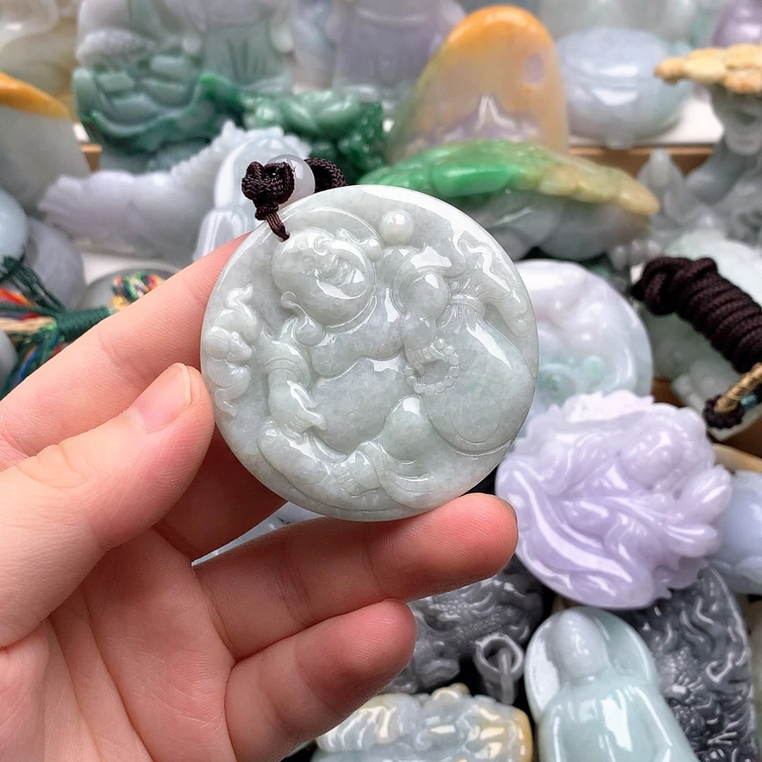 吊坠(不含链)未镶嵌翡翠