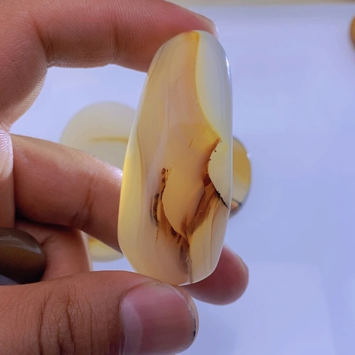 玛瑙/玉髓颈饰未镶嵌小**~