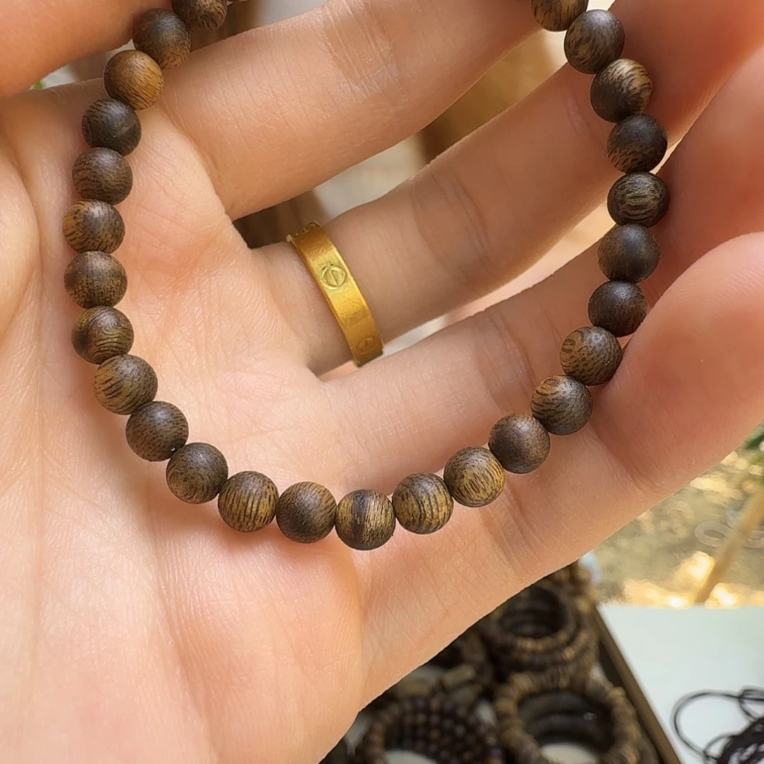 不***字沉香沉香碎屑卡5单圈绿奇楠