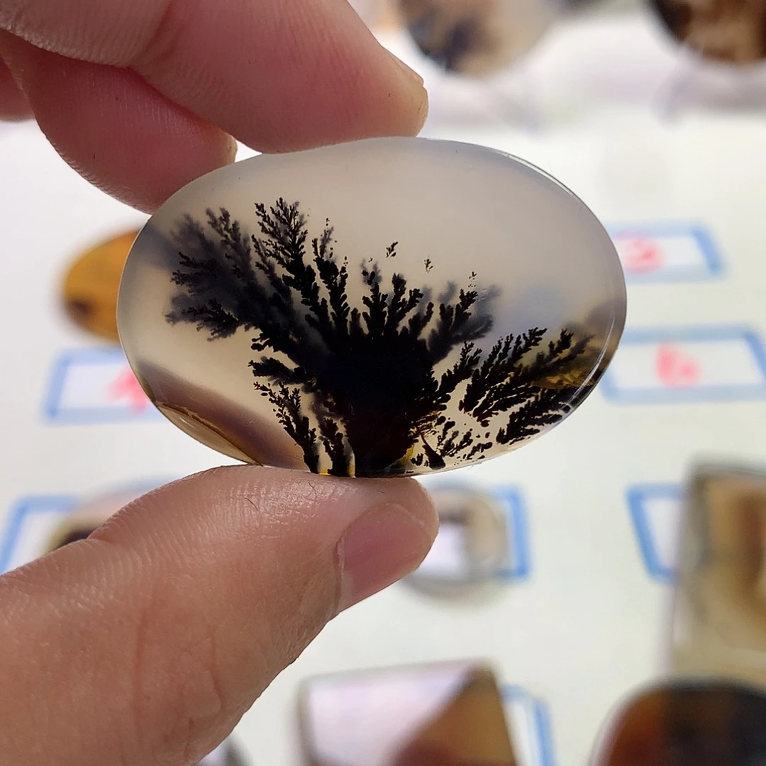 未镶嵌玛瑙/玉髓珠宝半成品