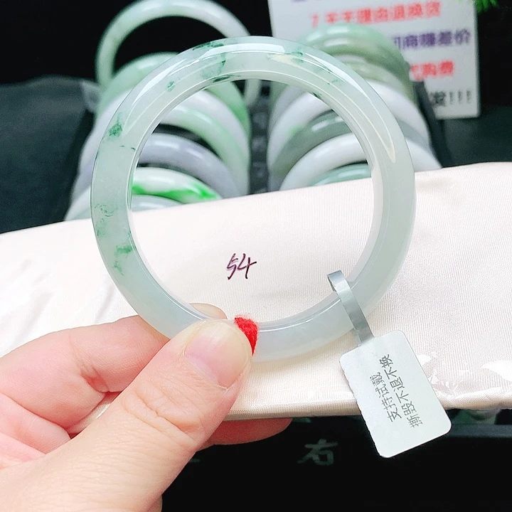 翡翠未镶嵌手镯11