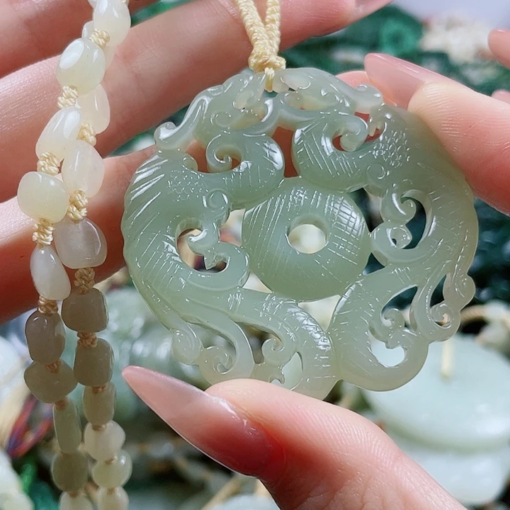 未镶嵌和田玉挂件