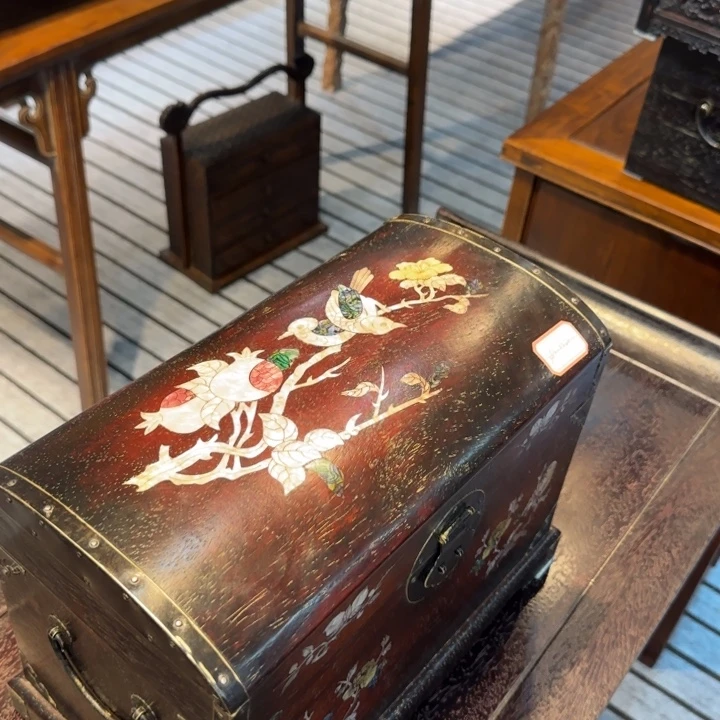 番***丽木檀木檀木。 小箱子