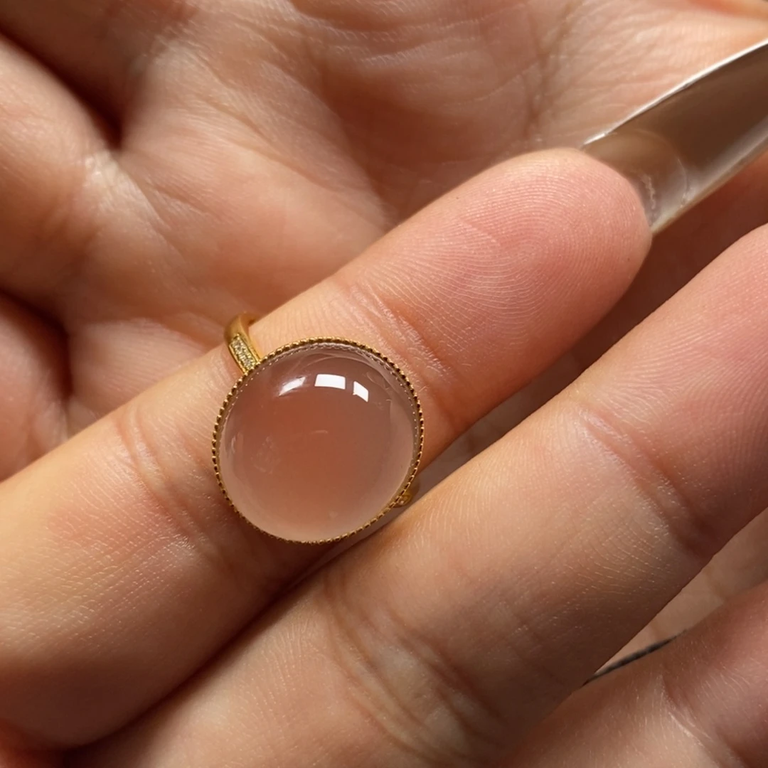 南红玛瑙18K金镶嵌戒指