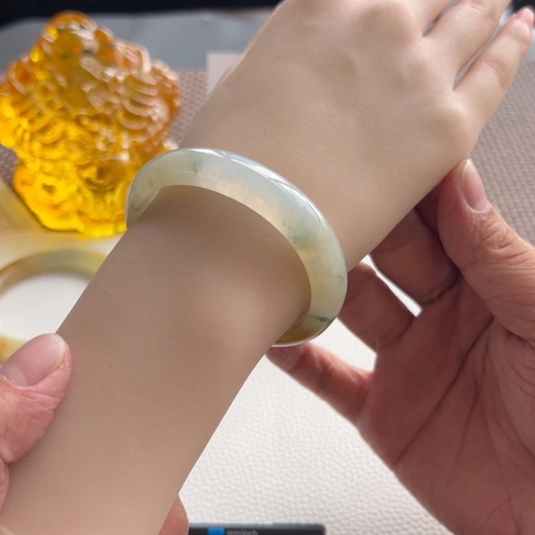 翡翠未镶嵌手镯10号53.8贵妃