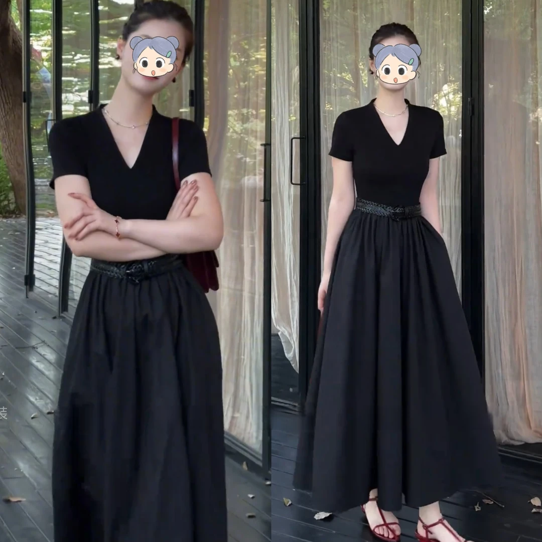 2025夏新款时尚显瘦气质女士网红洋气连衣裙百搭款纯色设计感裙子