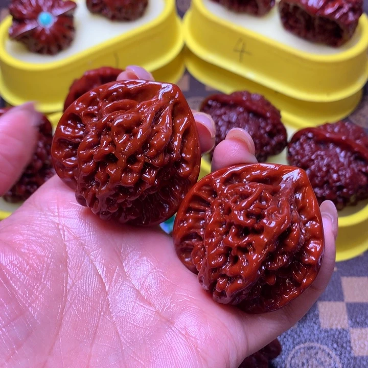 文玩核桃把件金刚纹45