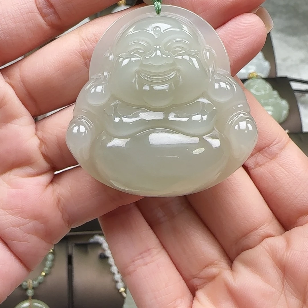 吊坠(赠链)未镶嵌和田玉