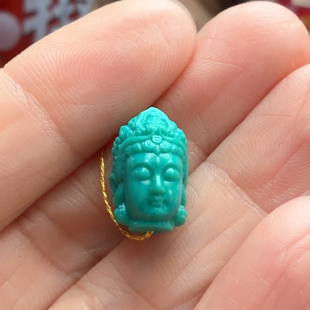 绿松石未镶嵌颈饰