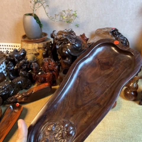 木用****1大红酸枝壶承