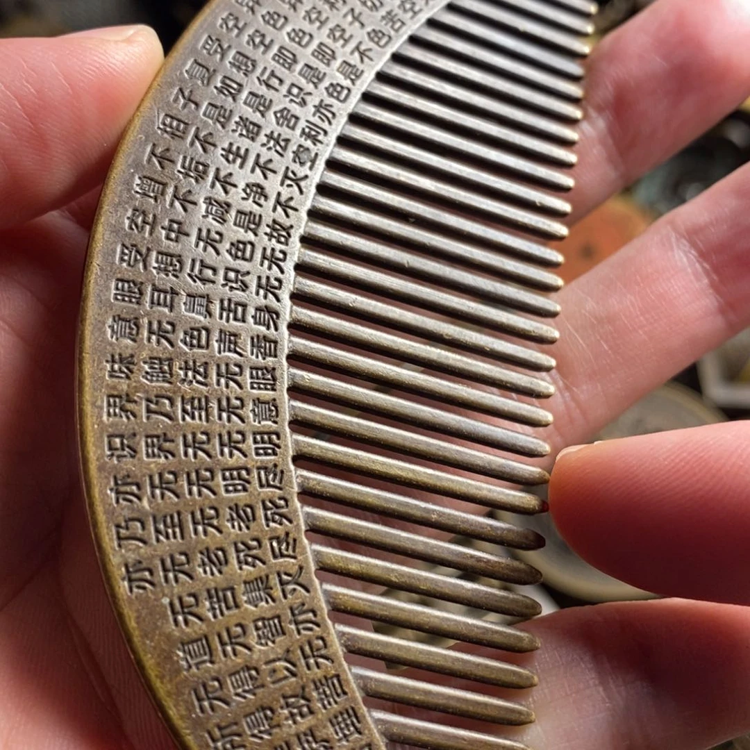 精美铜器做工精良