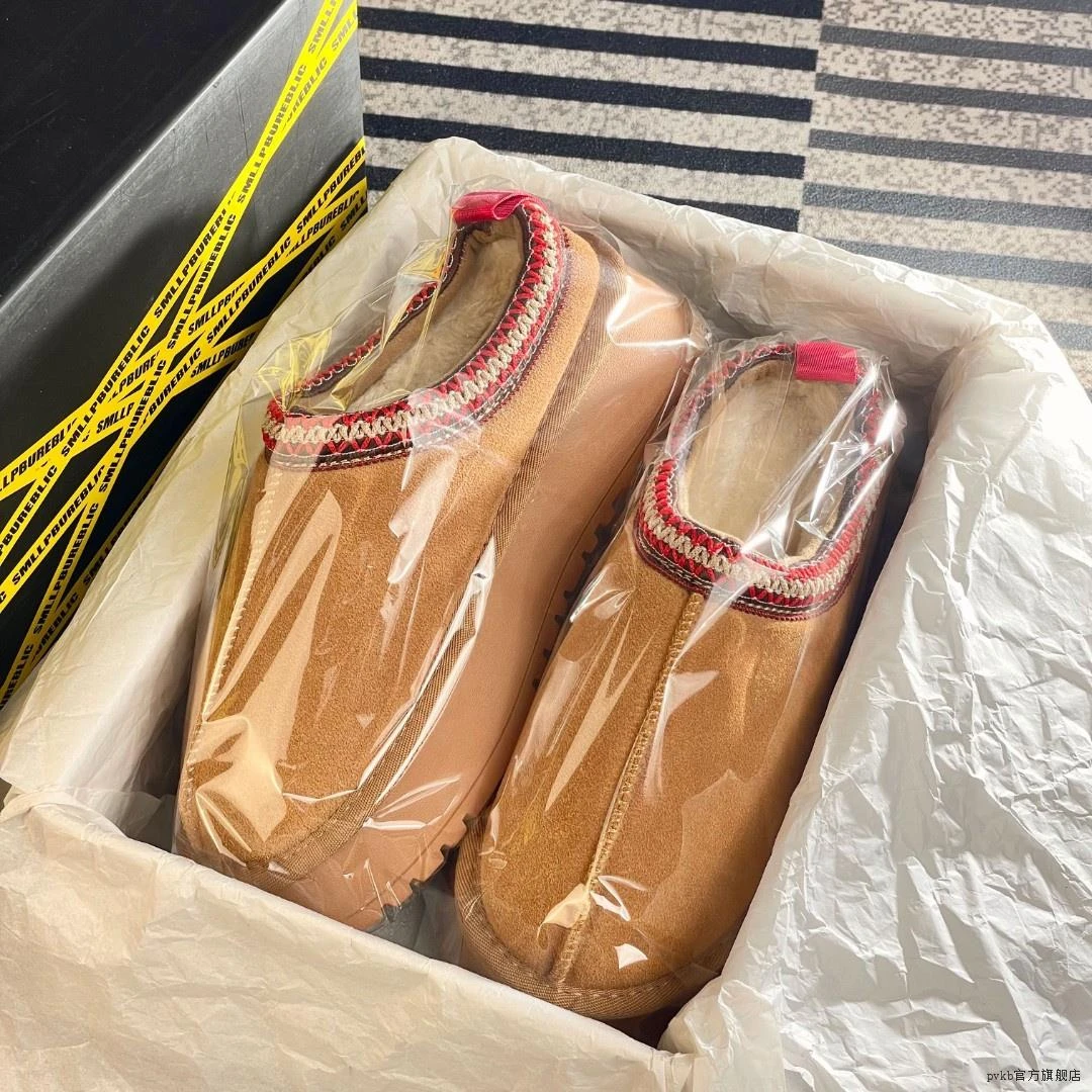 人造革材质民族风通用款一脚蹬防水防滑中跟松糕底包头雪地靴女长