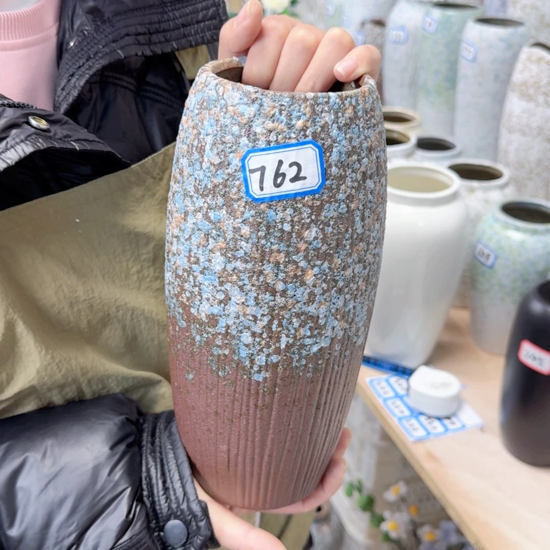 762号陶瓷高25厘米一个
