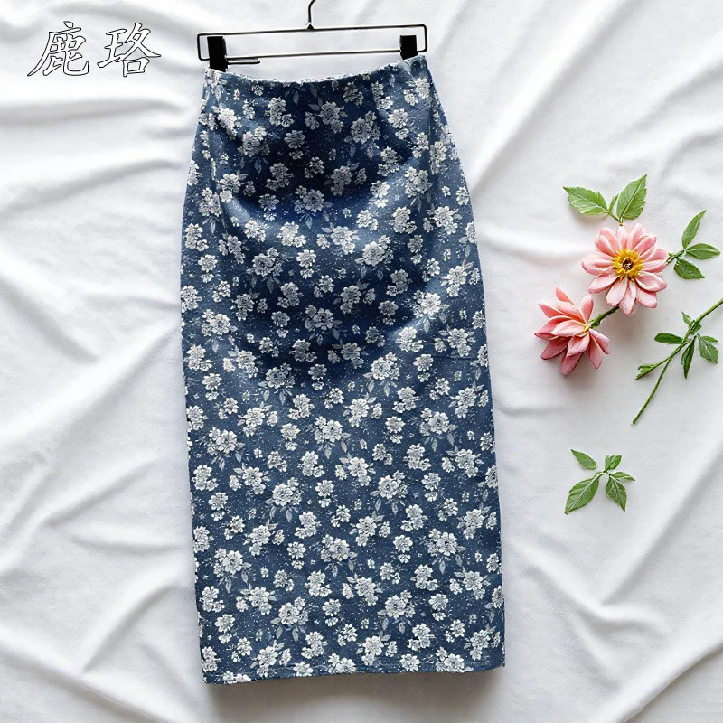 2025新款法式碎花复古时尚高腰显瘦百搭半身裙女中长款包臀一步裙