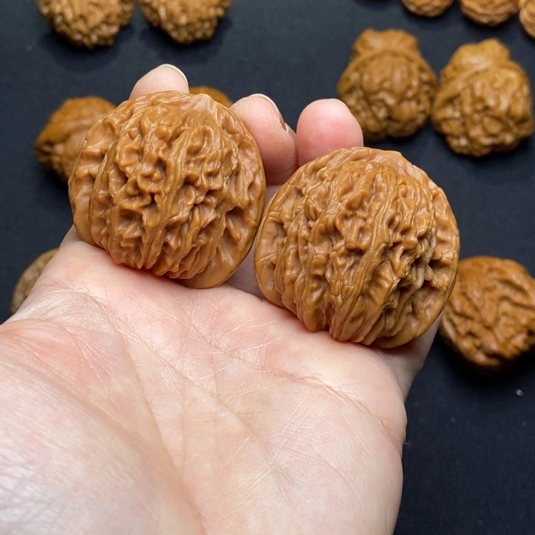 文玩核桃吊坠42尺全品原桩四座楼44.4克