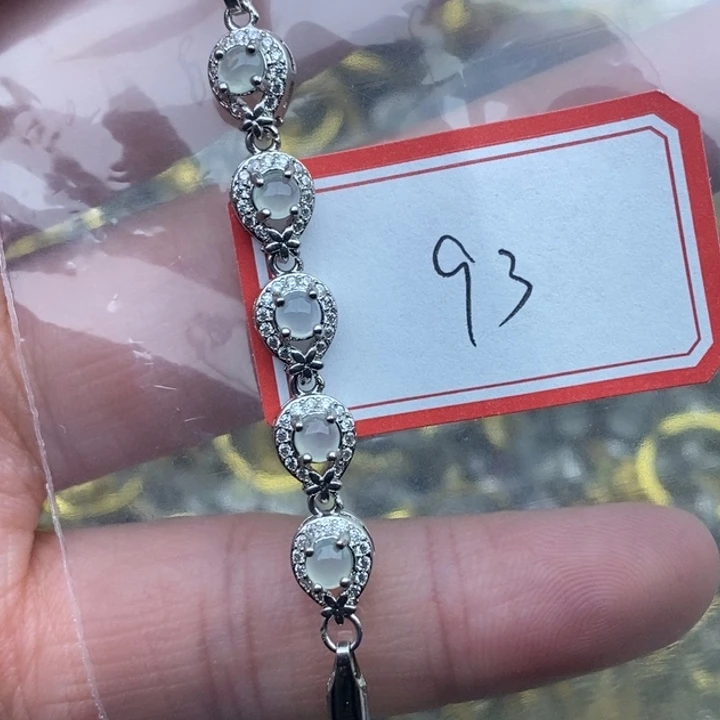 翡翠未镶嵌戒指93