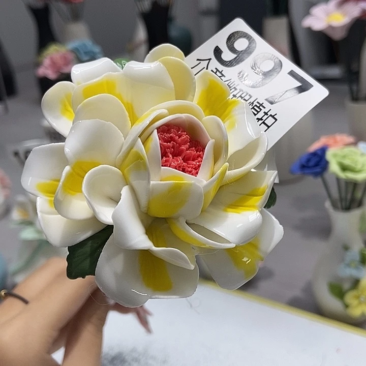 陶瓷纯手工捏花设计