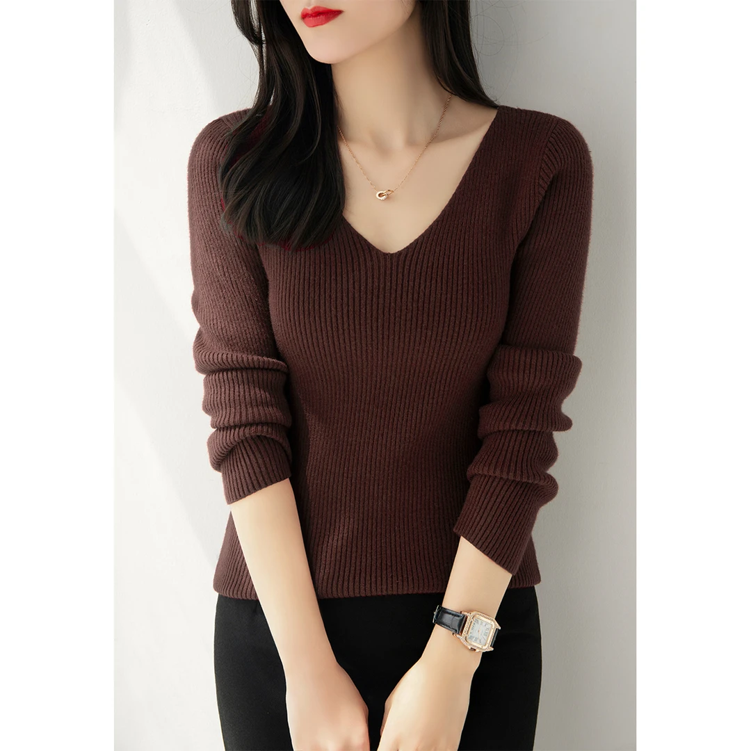 2025秋冬新款内搭打底上衣修身显瘦V领毛衣深棕色气质长袖针织衫