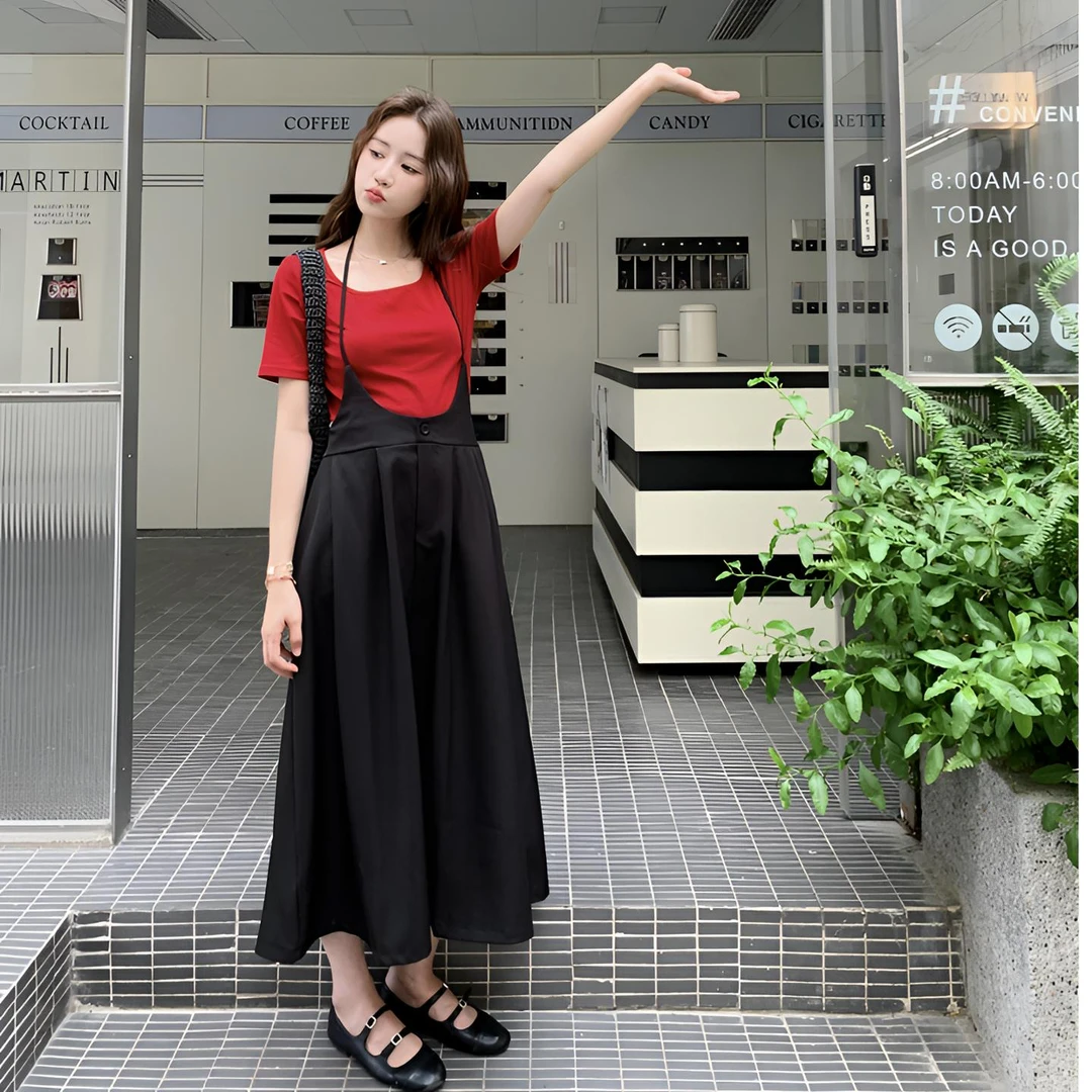 韩版时尚裙子套装夏2020新款气质红色短袖t恤挂脖a字半身裙两件套
