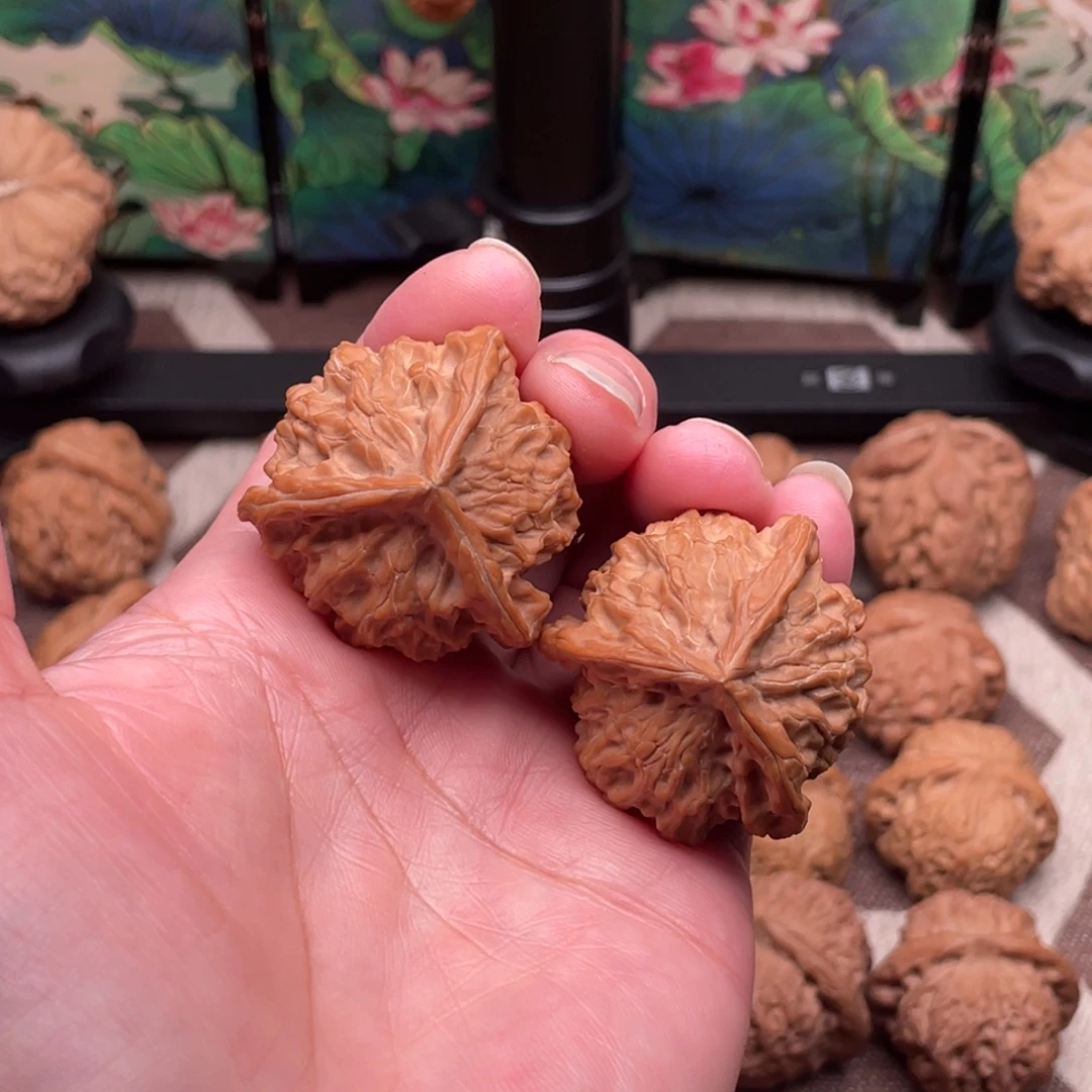 贝***鲁核桃手串/手链盘山三棱37