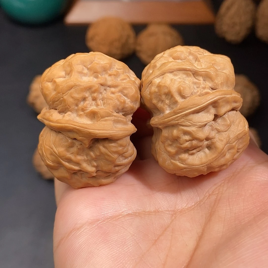 文玩核桃把件蛤蟆头全品37