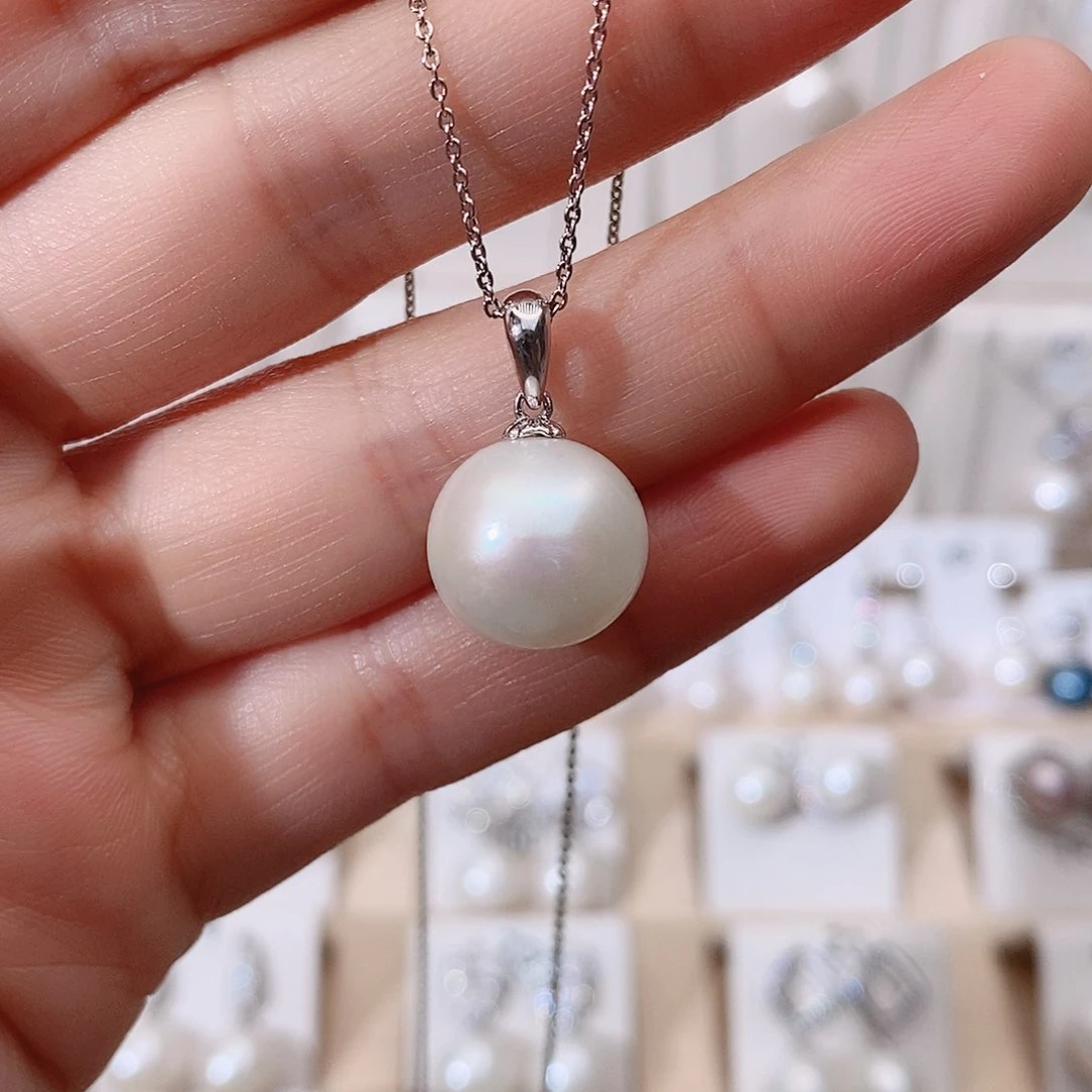 颈饰银S925镶嵌淡水珍珠