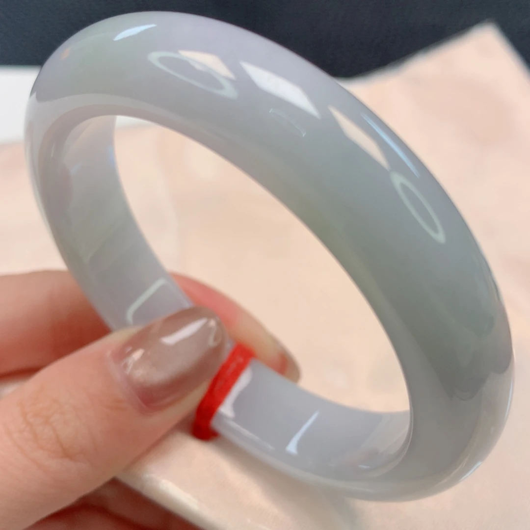 【闪购商品】翡翠手镯未镶嵌54+圈