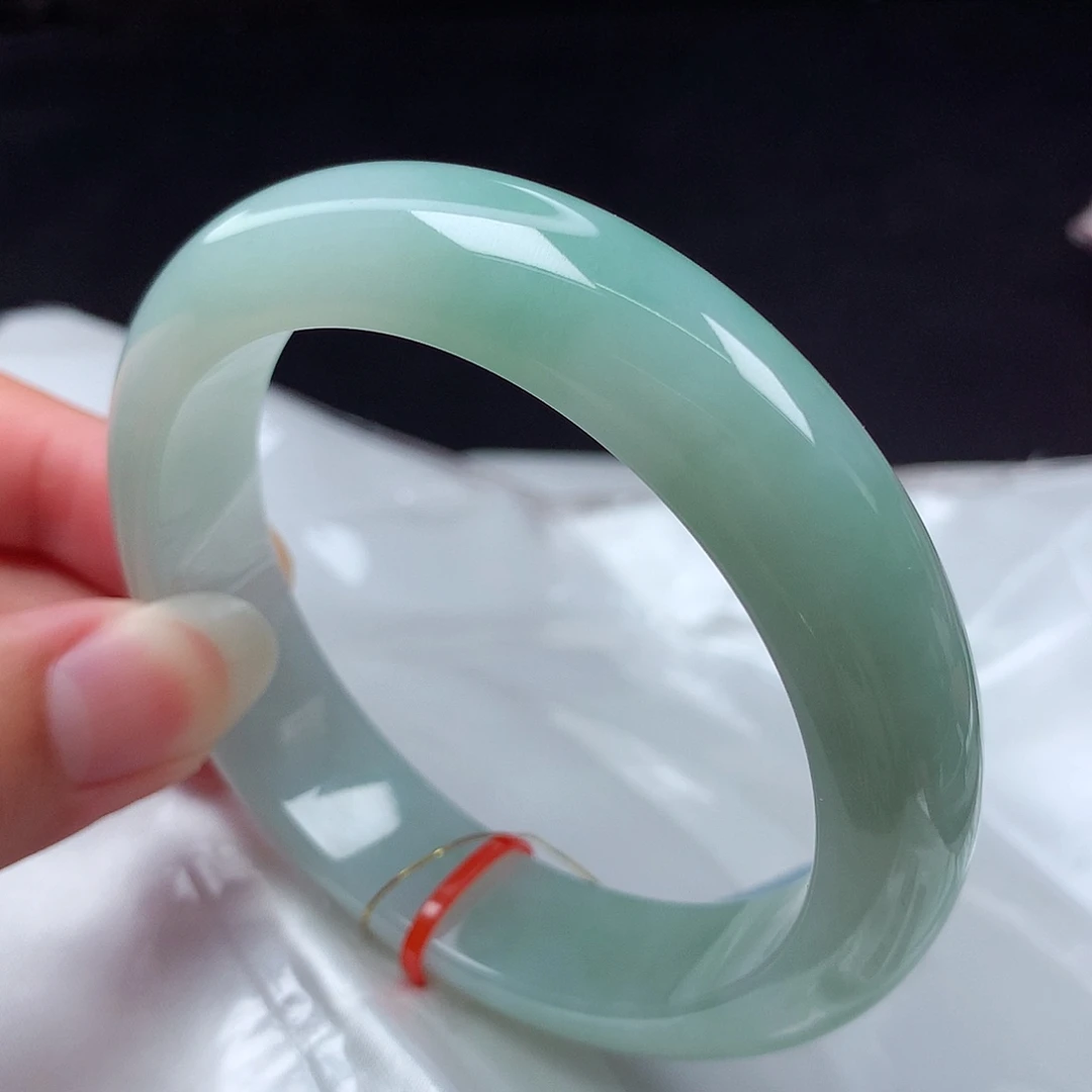 翡翠手镯未镶嵌58圈48小时鉴赏m113356