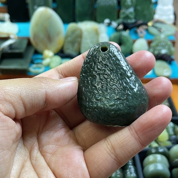 和田玉（糖玉）颈饰未镶嵌毅**发72