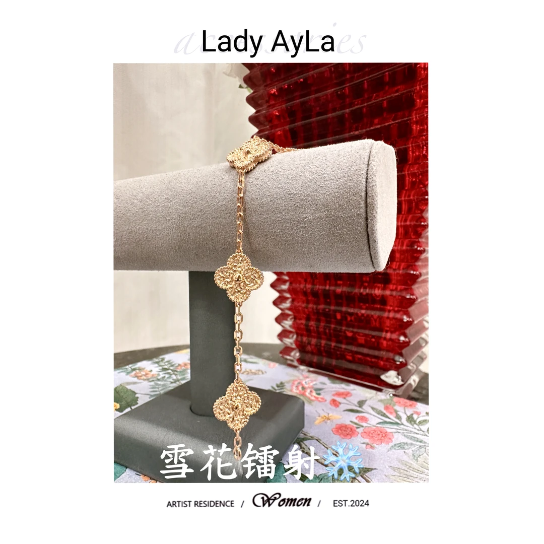 925银手链 四叶花草雪花镭射轻奢时尚手链AL6028