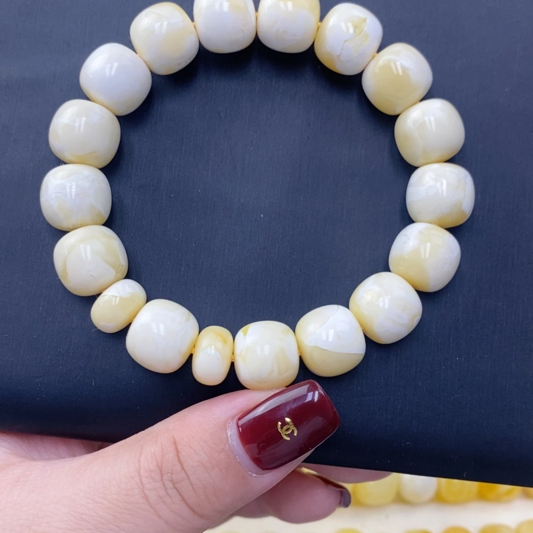 琥珀未镶嵌珠宝奇石尺寸13 mm