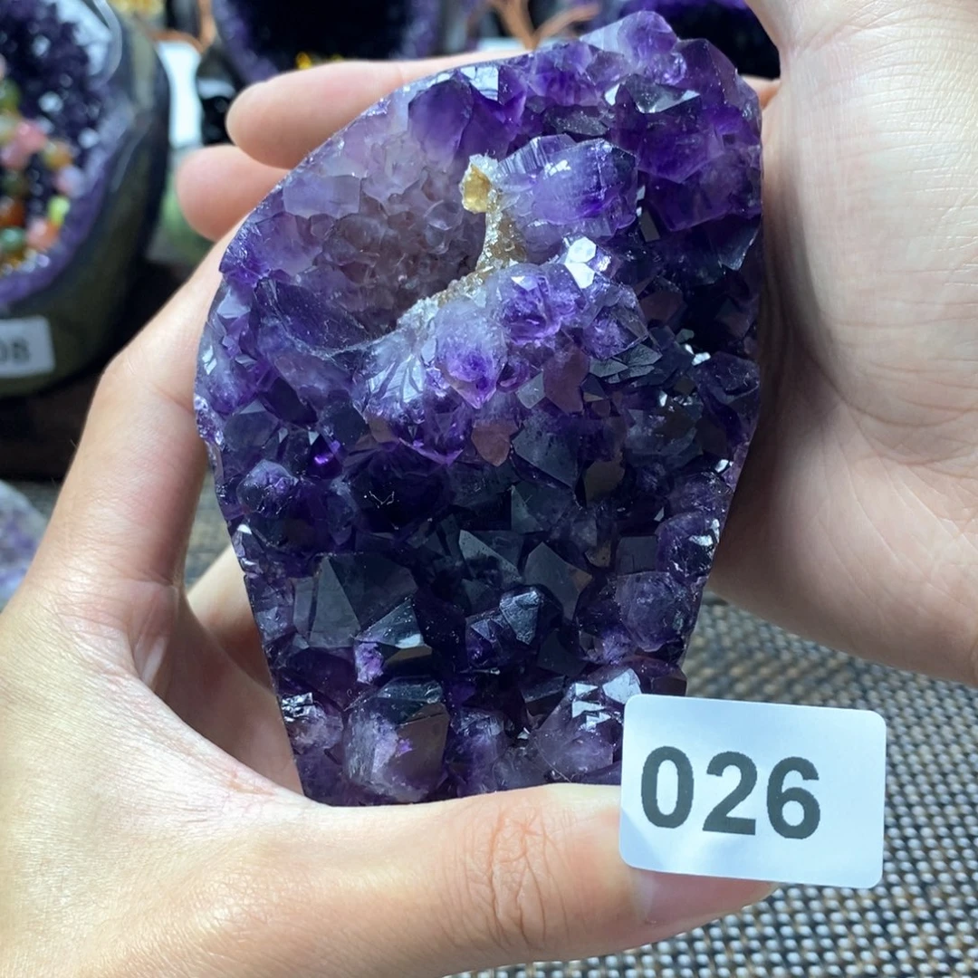 未镶嵌大型摆件（非配饰）紫晶