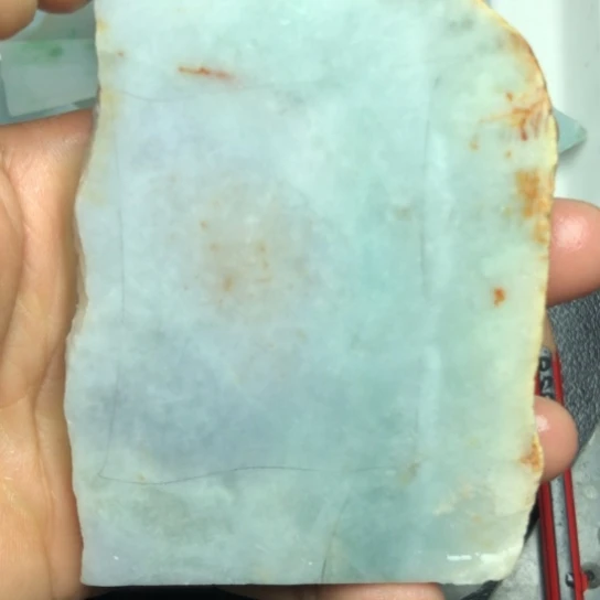 翡翠未镶嵌颈饰裸石