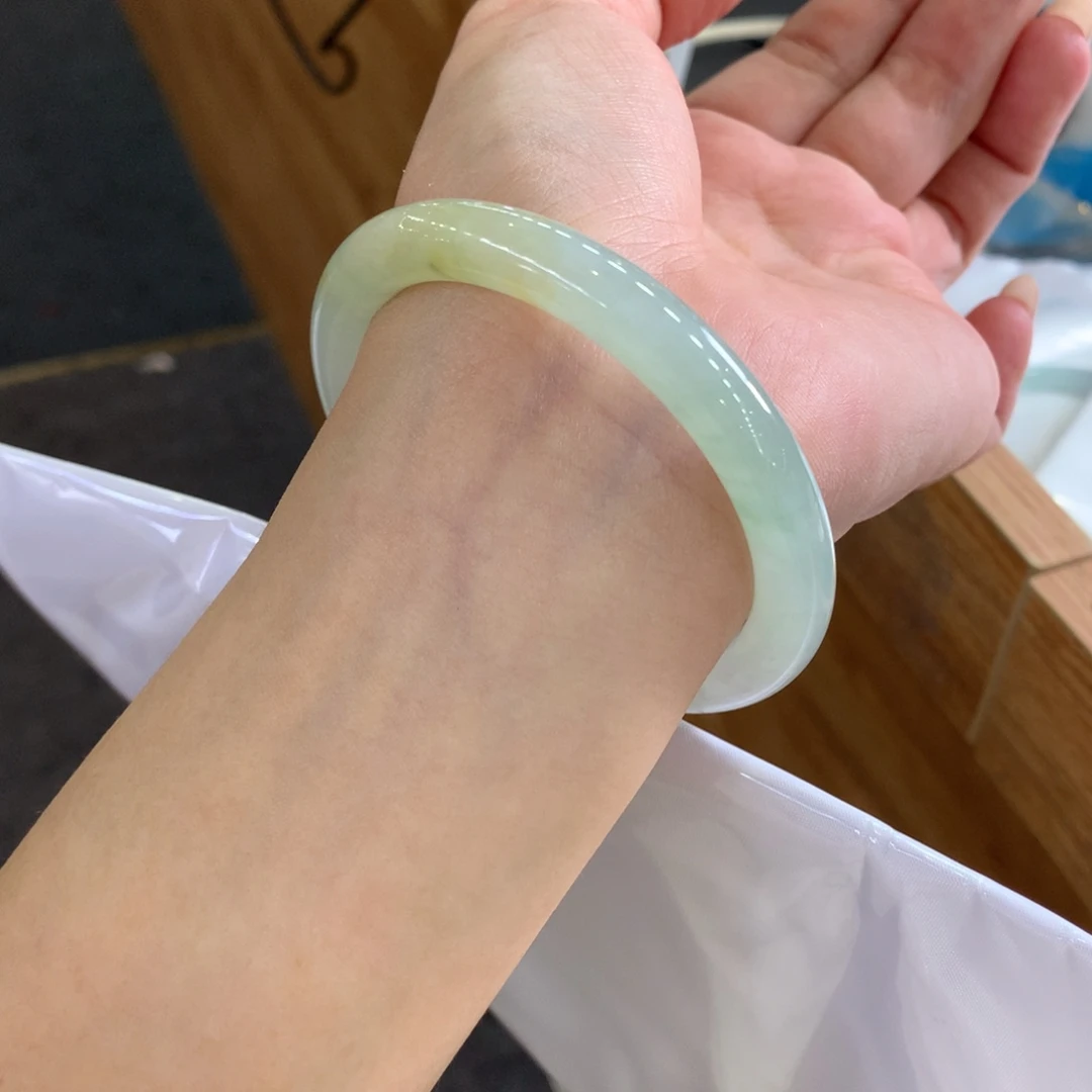 翡翠未镶嵌手镯天然Ａ货翡翠55/56