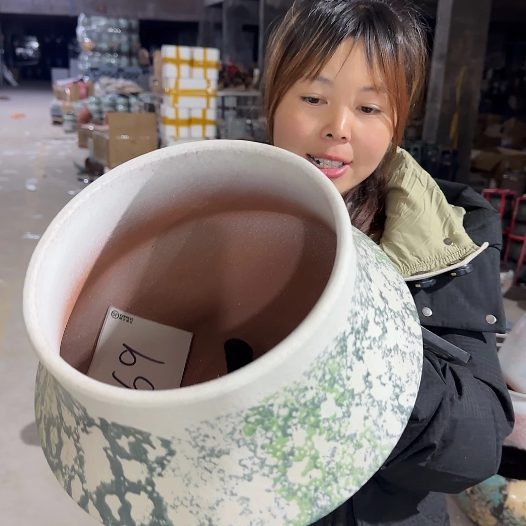 王嫂花盆1231-594