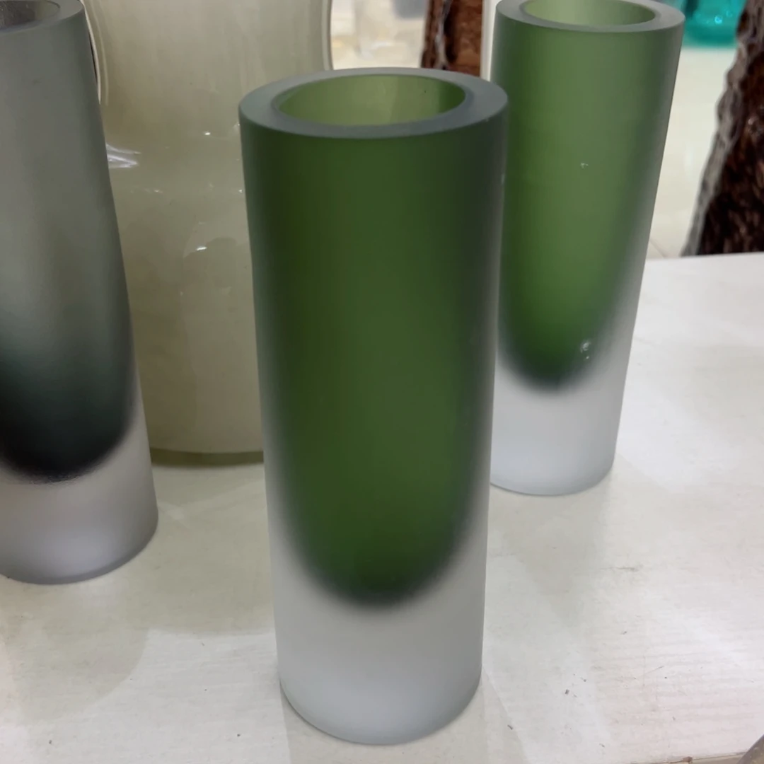 幻彩琉璃花器纯手工制作高度 21 微瑕