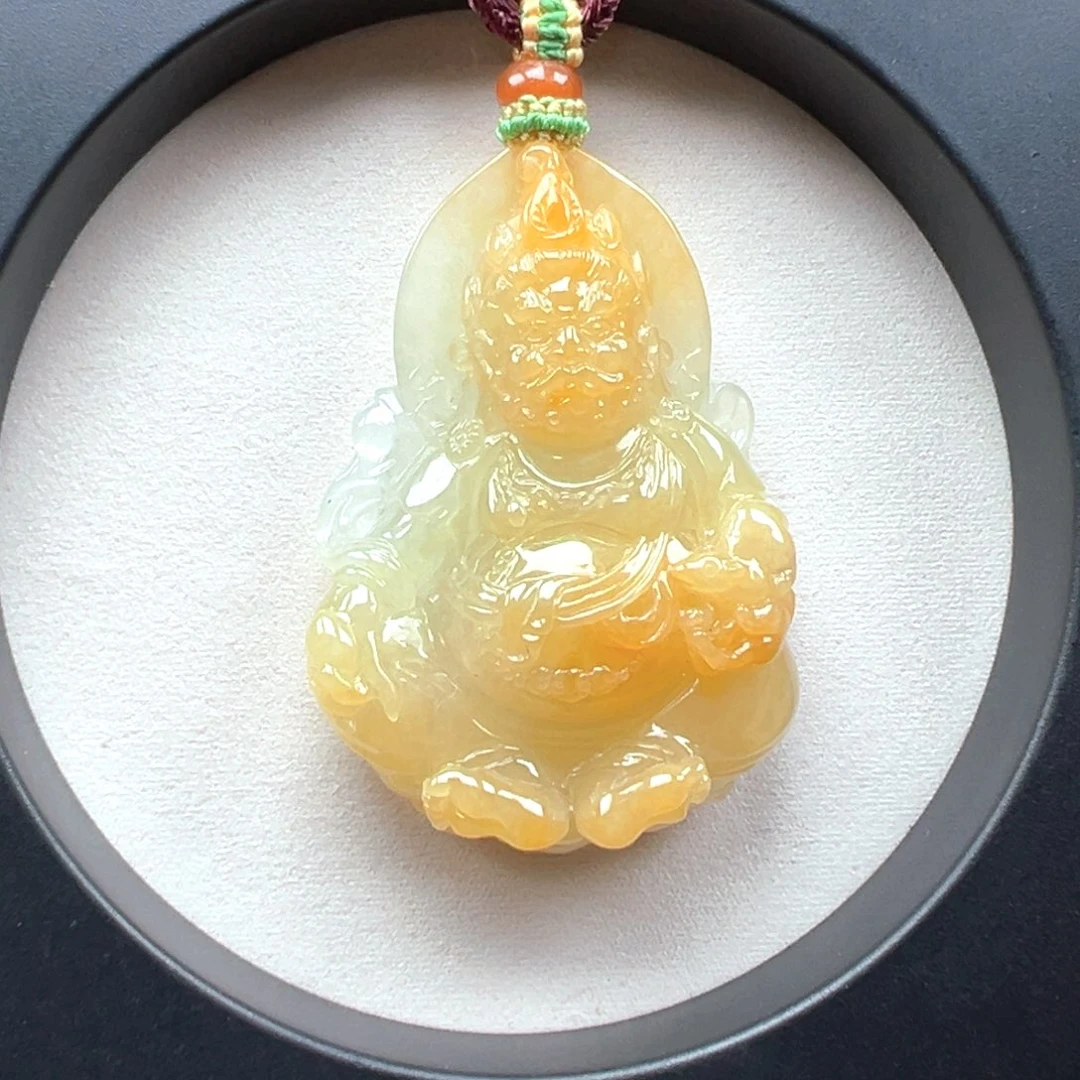 颈饰未镶嵌翡翠黄财神
