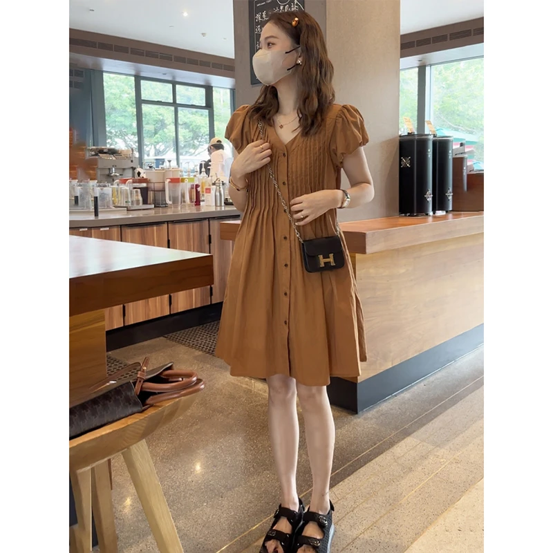 2024夏季新款大码胖妹妹时尚设计感别致个性褶皱休闲洋气连衣裙女