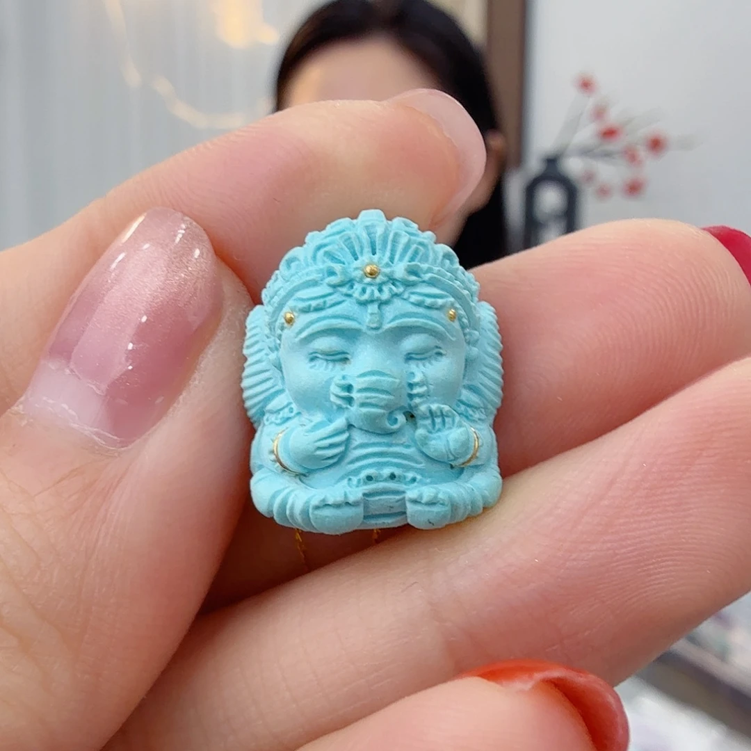 绿松石未镶嵌珠宝奇石