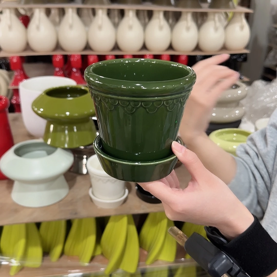 b4绿色带托花盆花盆花盆