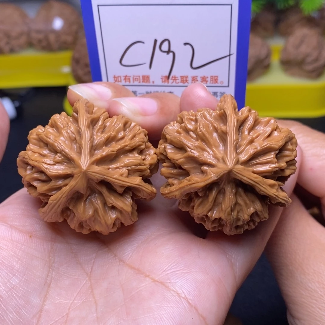 把件桃核41帝王三棱c192
