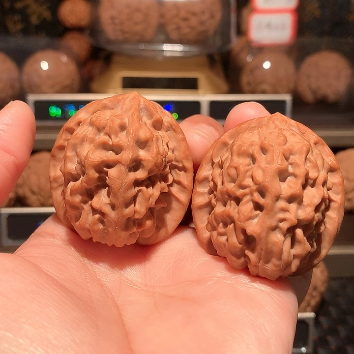 文玩核桃把件核欢