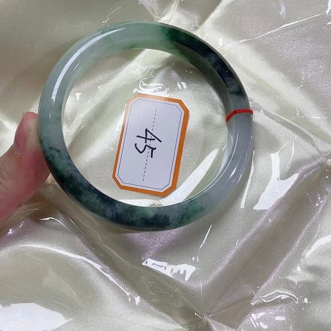 翡翠手镯未镶嵌手镯60/61