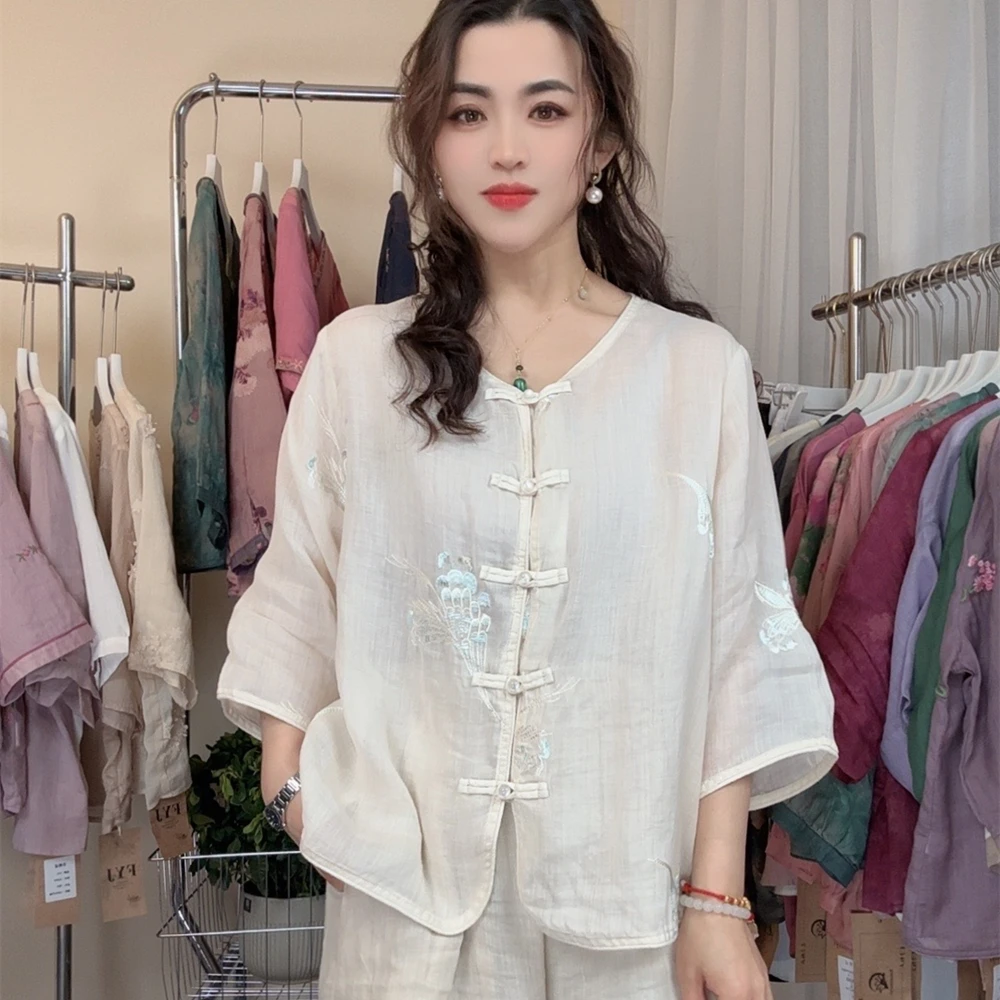 8009复古苎麻衬衫女2025春夏新款休闲盘扣刺绣新中式圆领小衫上衣