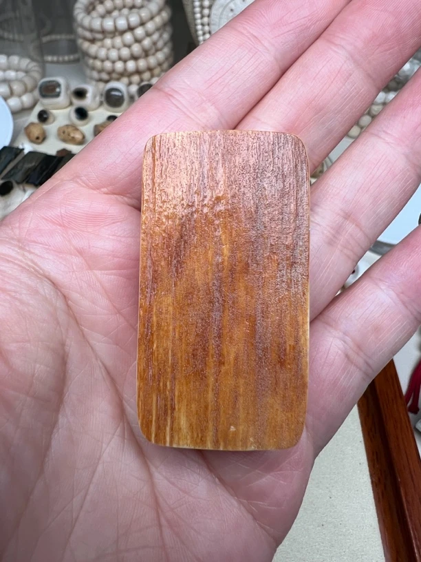 精品天然猛犸牙黄皮肥皂无事牌子男女文玩手把件尺寸27*51*12.8