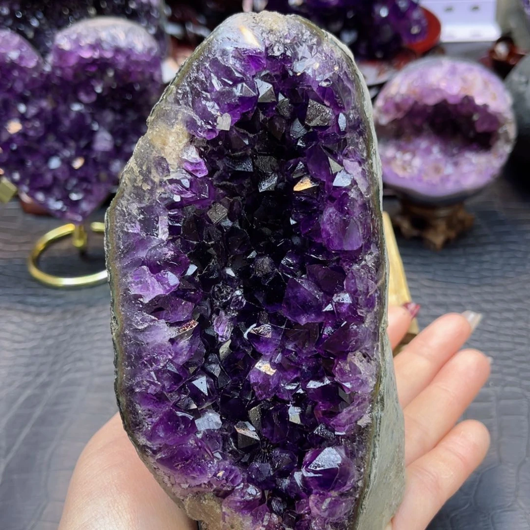 紫晶大型摆件（非配饰）未镶嵌