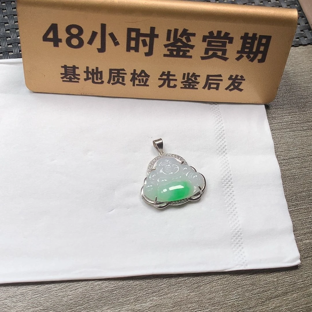 颈饰银S925镶嵌翡翠唯*佛