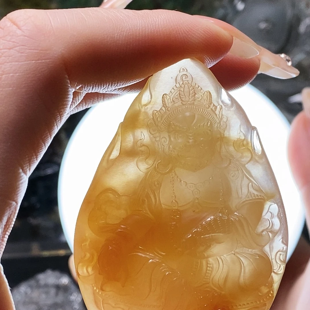 未镶嵌颈饰水晶华**饰吊墜