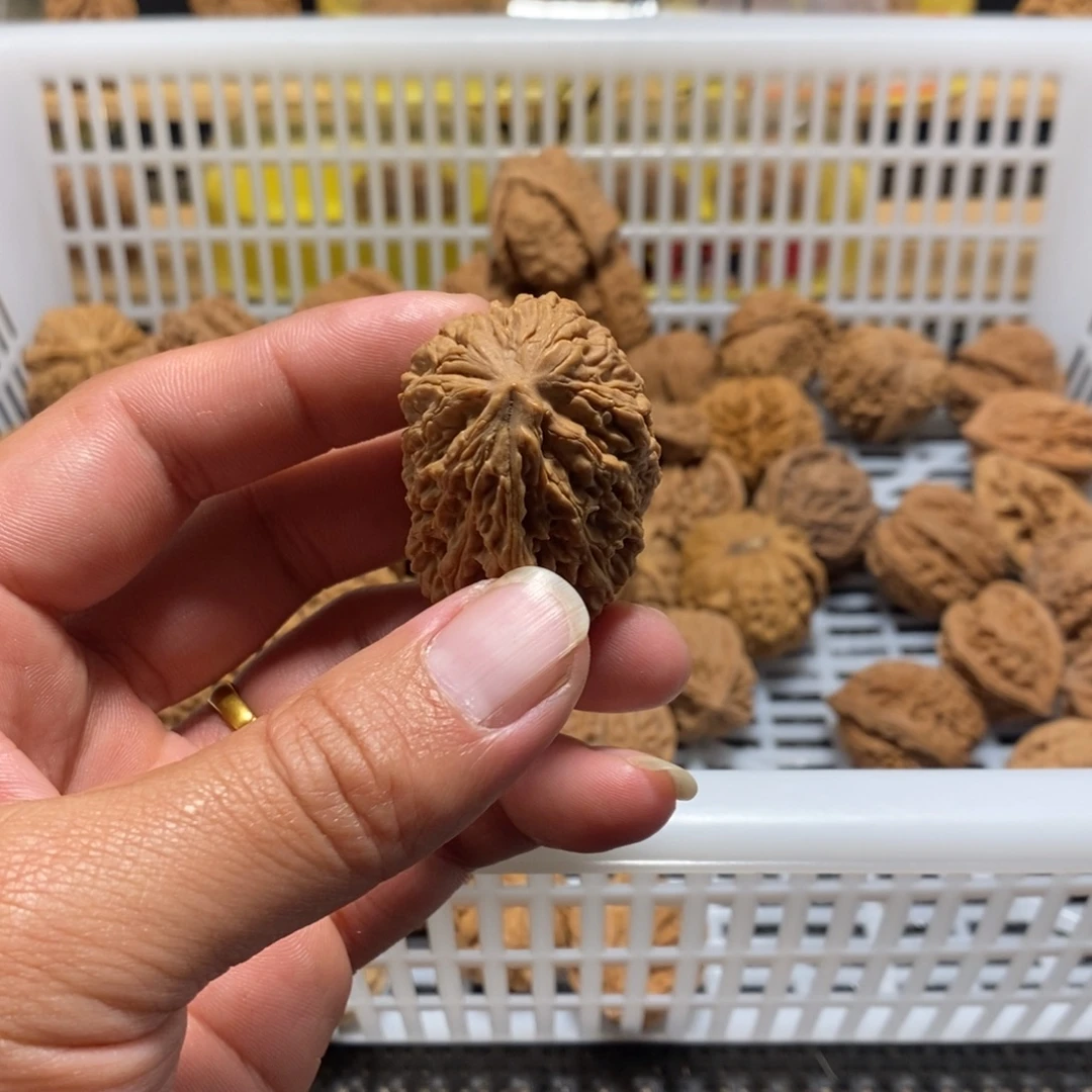 静***朗吊坠文玩核桃核桃异形